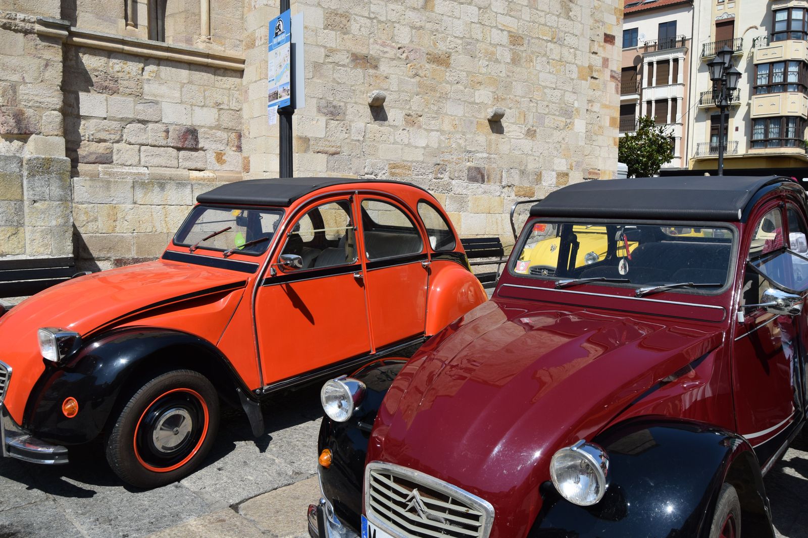 xxi-concentracion-internacional-de-citroeen-2cv-y-clasicos-16