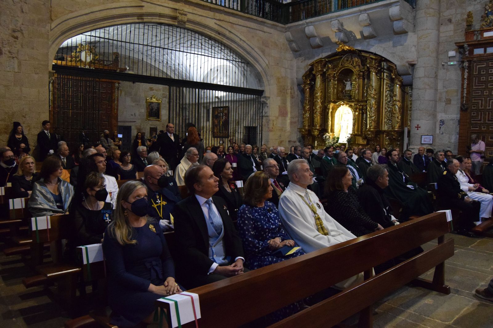 la-real-cofradia-de-caballeros-cubicularios-recibe-a-sus-nuevos-miembros-18