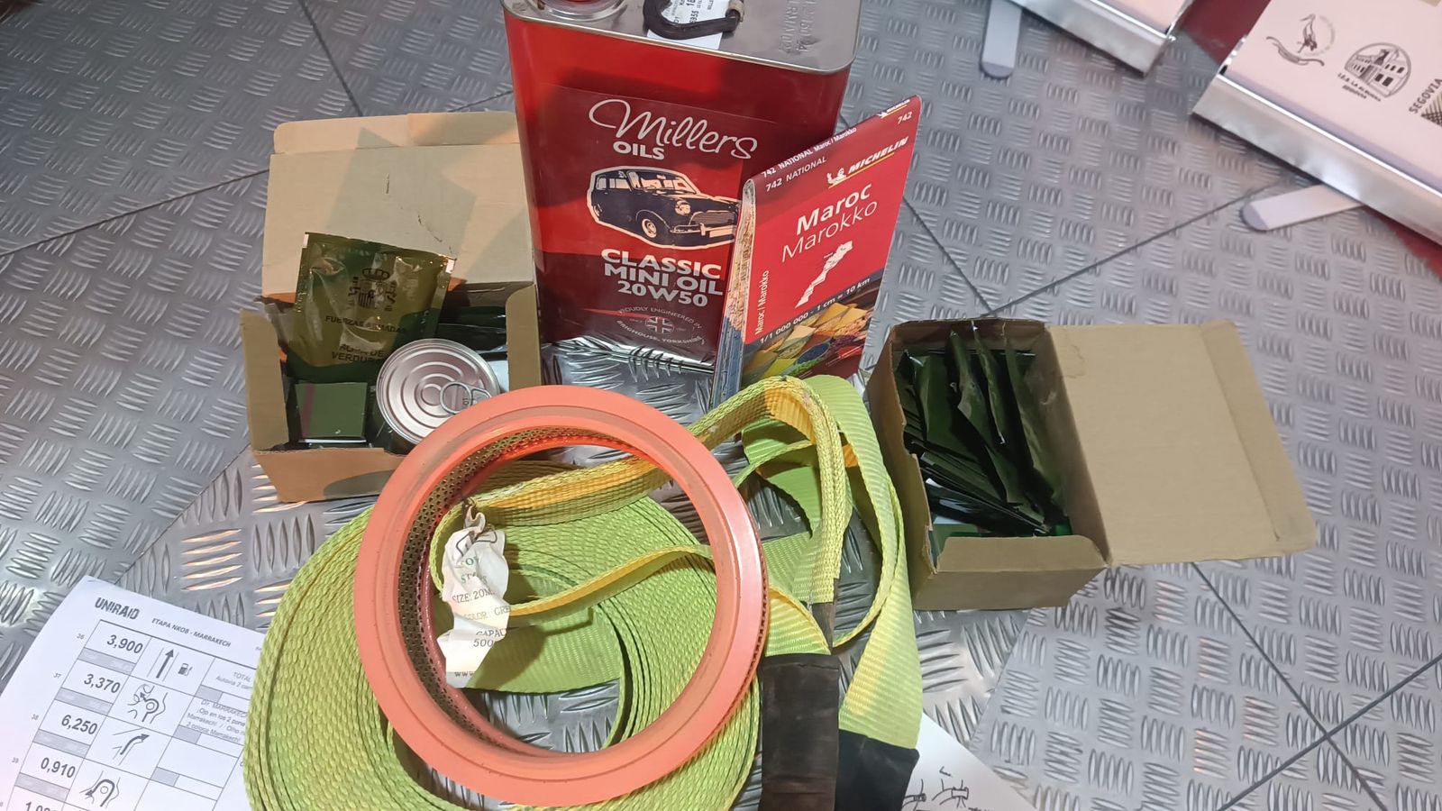 proyecto-educativo-de-la-sierra-al-desierto-con-un-mini-850-l-12