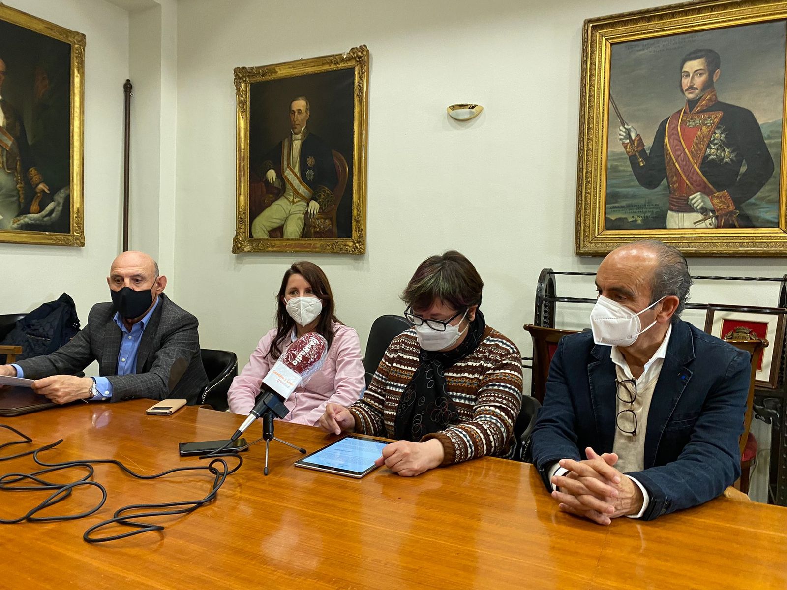 Rueda de prensa en la que se dio a conocer el fallo | Centro de Estudios Bejaranos