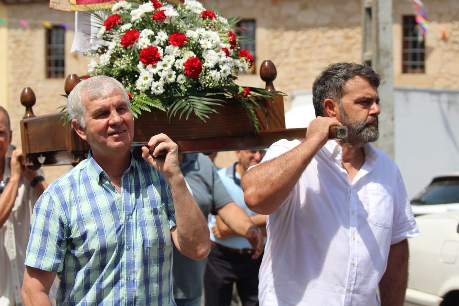 Los vecinos de Rollán arropan a su patrón San Lorenzo