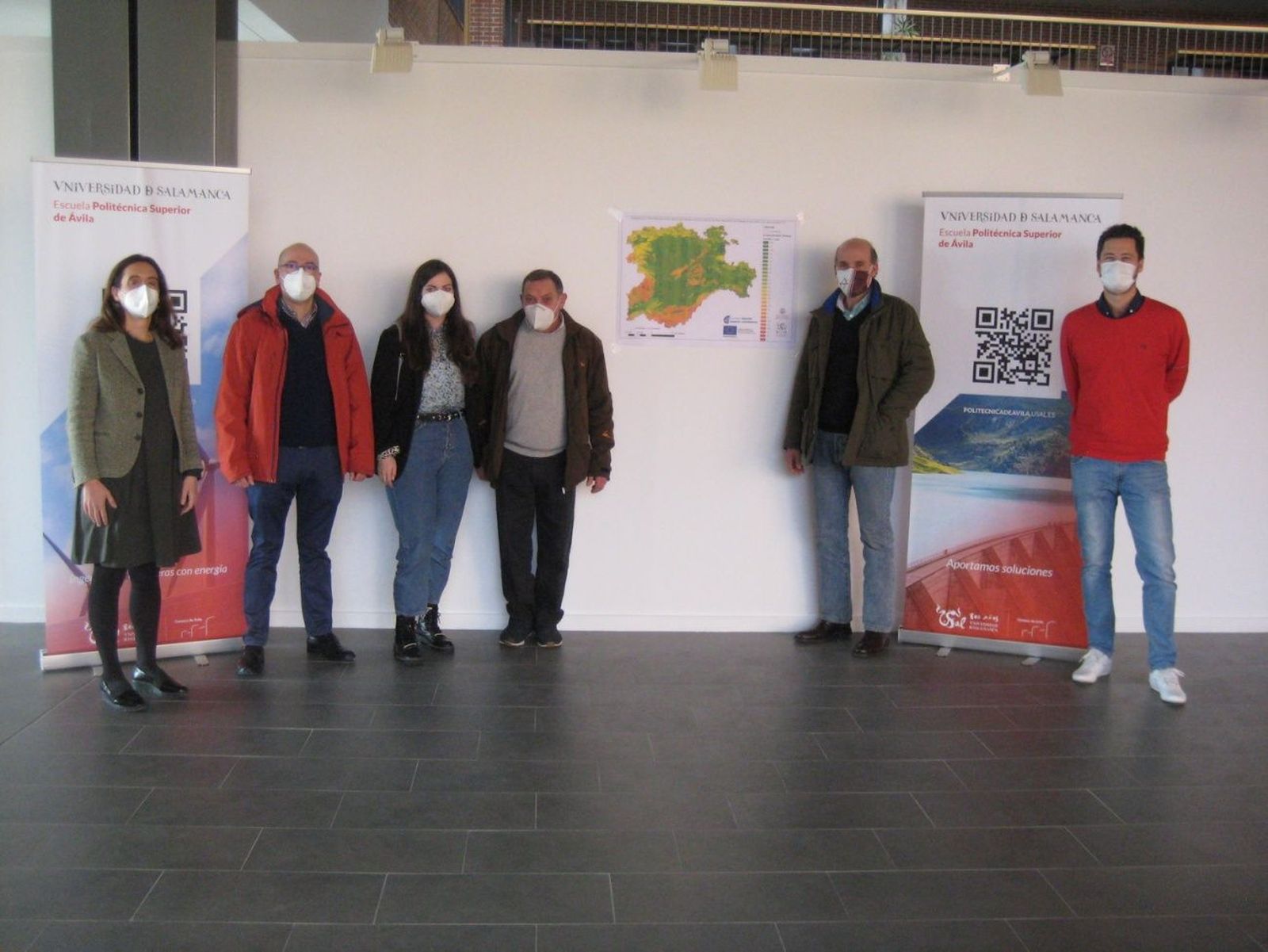 De izquierda a derecha: Irene Gozalo Sanz, Ignacio Martín Nieto, Cristina Saéz Blázquez, Arturo Farfán Martín, Luis Santiago Sánchez Pérez y Pedro Carrasco García