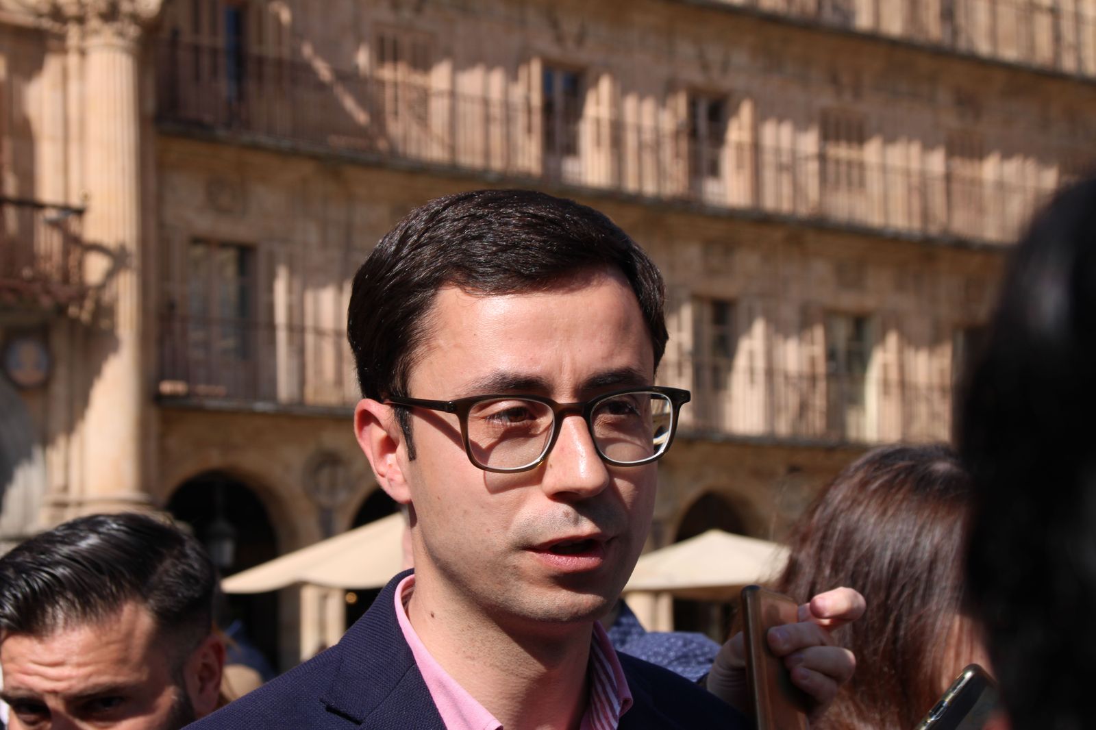 luis-tudanca-david-serrada-y-jose-luis-mateos-mantienen-un-encuentro-c-46