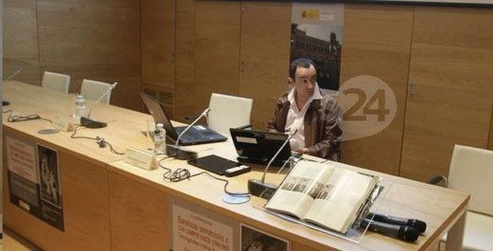 Conferencia y exposición del historiador Benito Bermejo