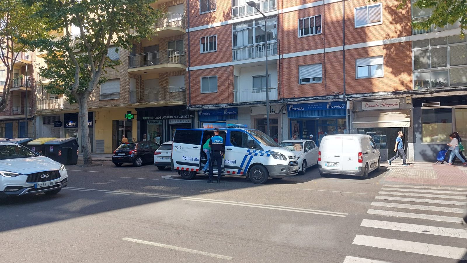Policía local en un accidente. Archivo