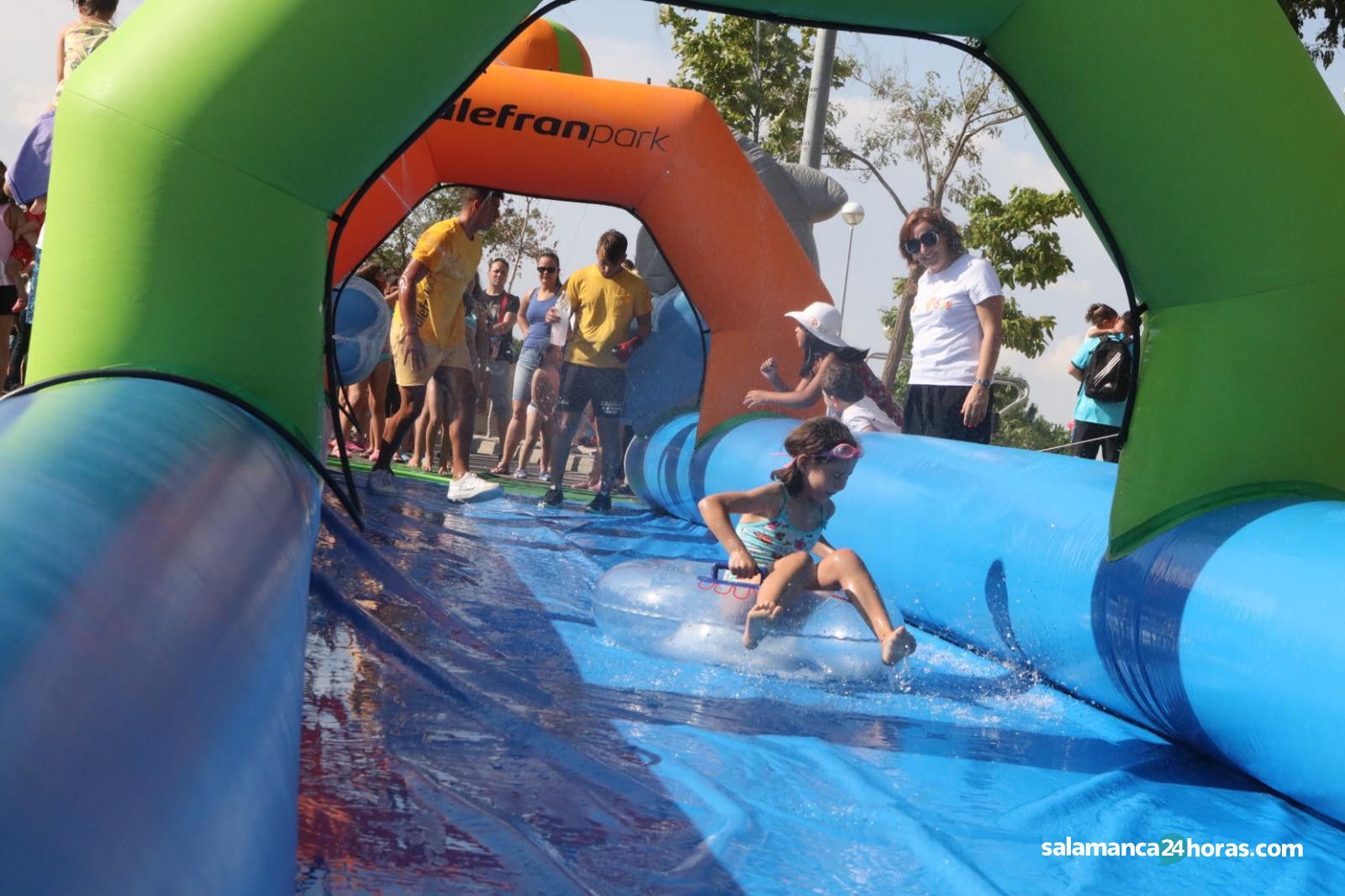 Tobogán de agua en las fiestas de Vistahermosa (8)