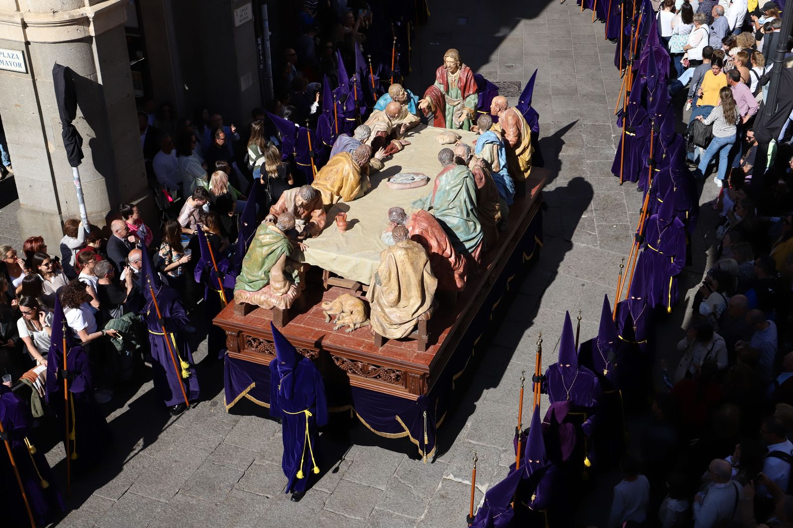 cofradia-de-la-santa-vera-cruz-disciplina-y-penitencia-19