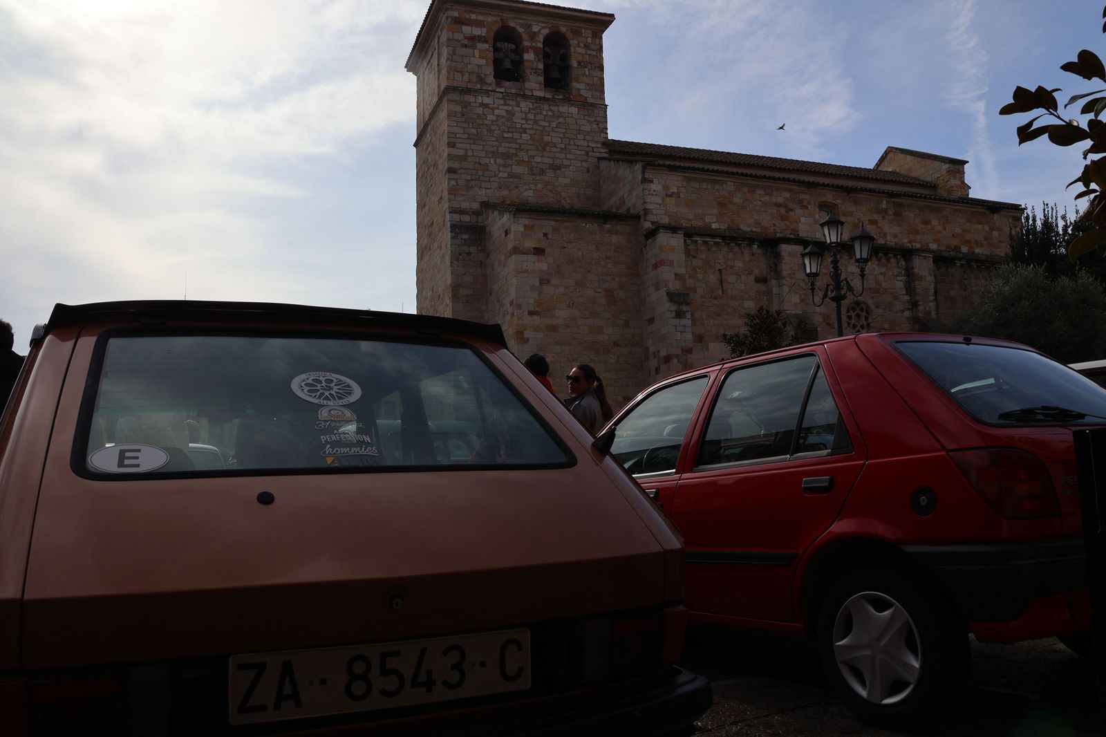 concentracion-de-coches-clasicos-en-la-plaza-mayor-20