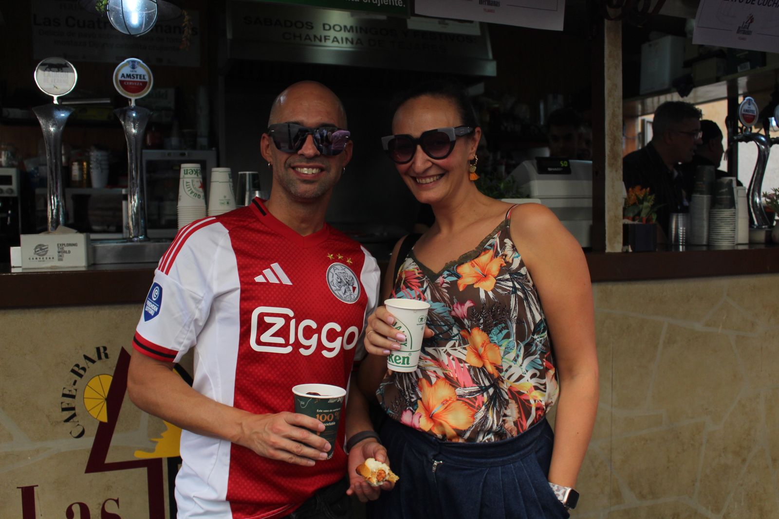 Ambiente en la Feria de Día en el mediodía de este sábado