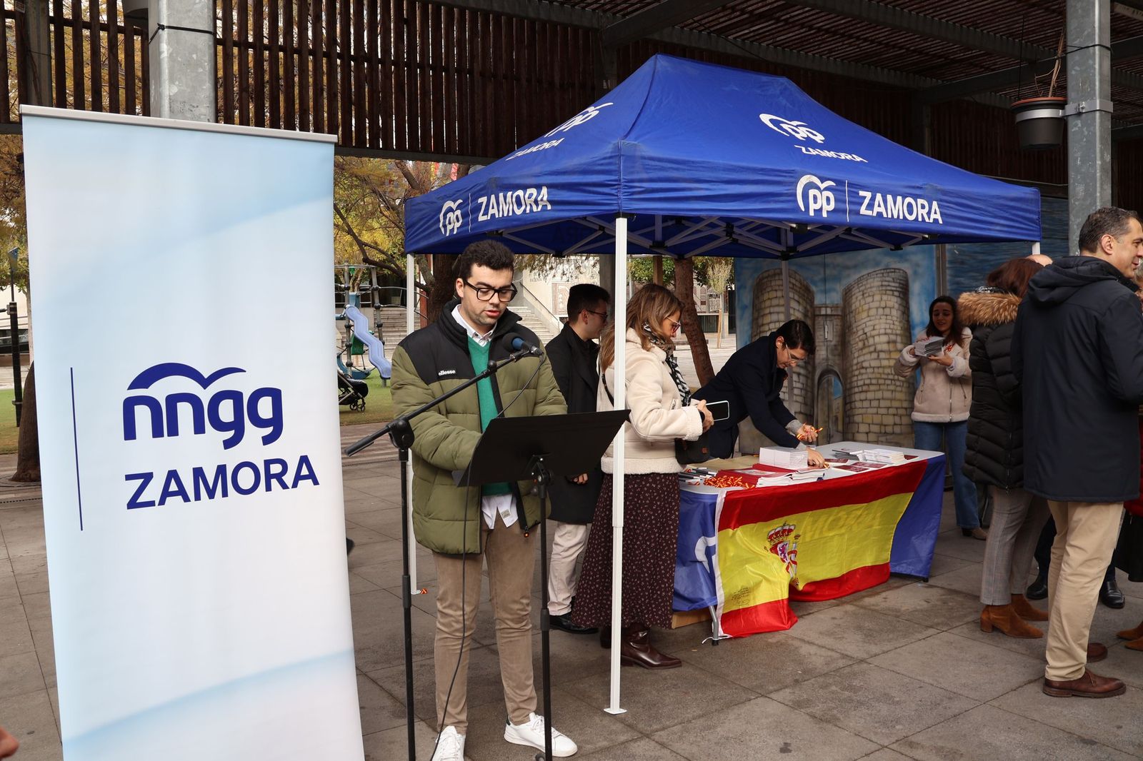 Nuevas Generaciones del PP celebra el día de la Constitución