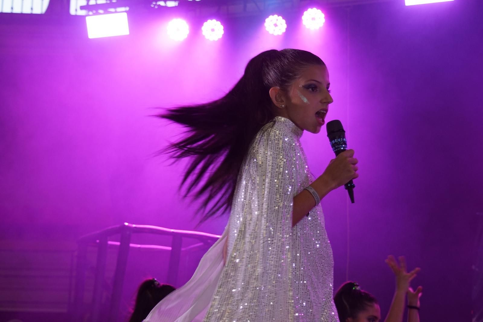 Emoción y creatividad en la primera cita del Play Back infantil en Alba de Tormes