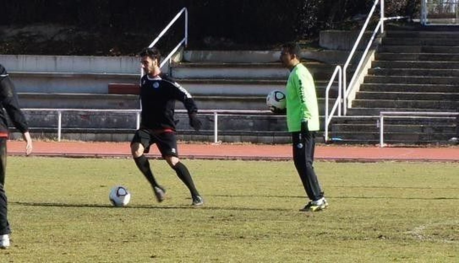 Ayala, novedad positiva en el entreno de jueves de la UDS