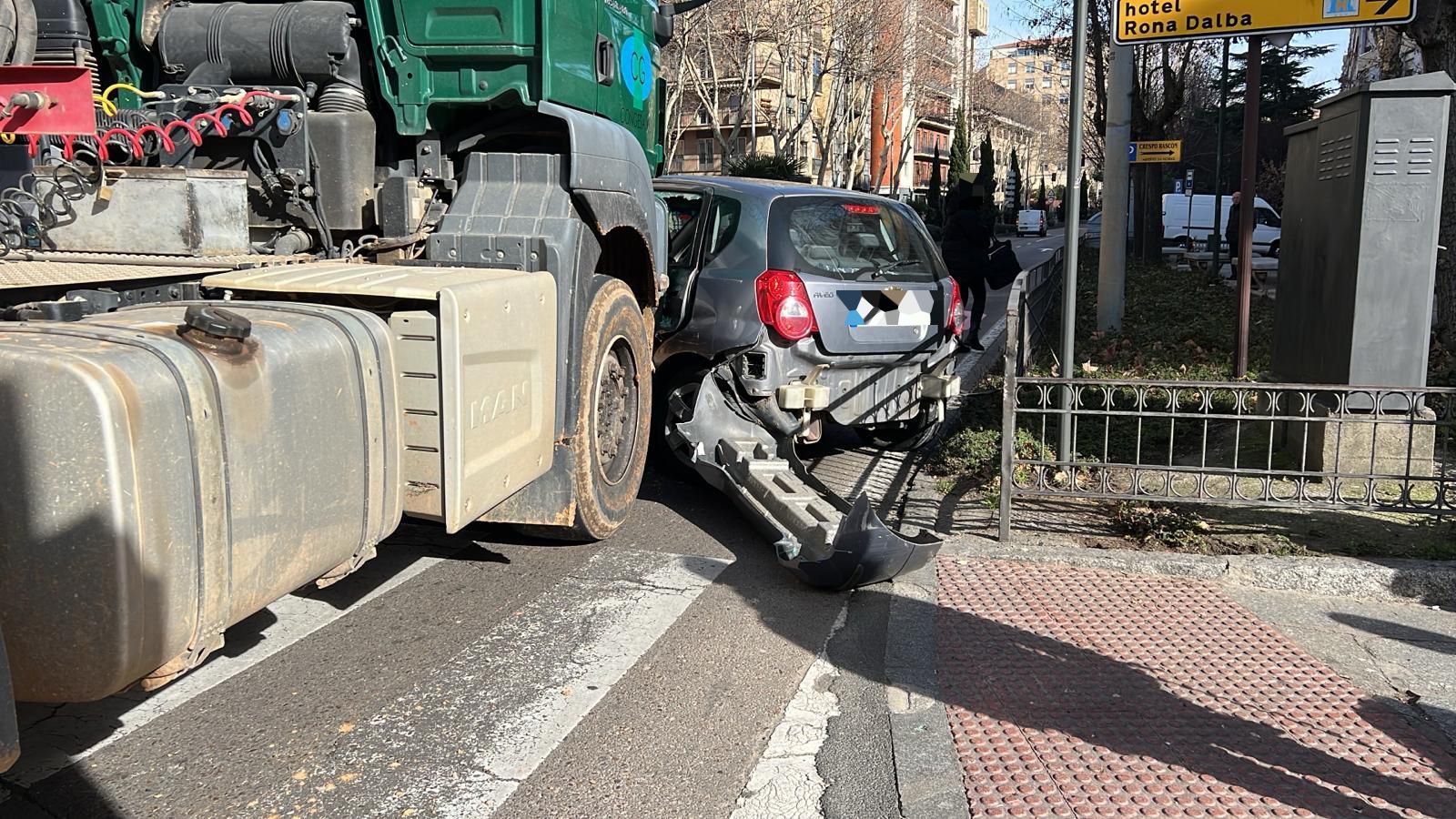Accidente en el paseo de Carmelitas (2)