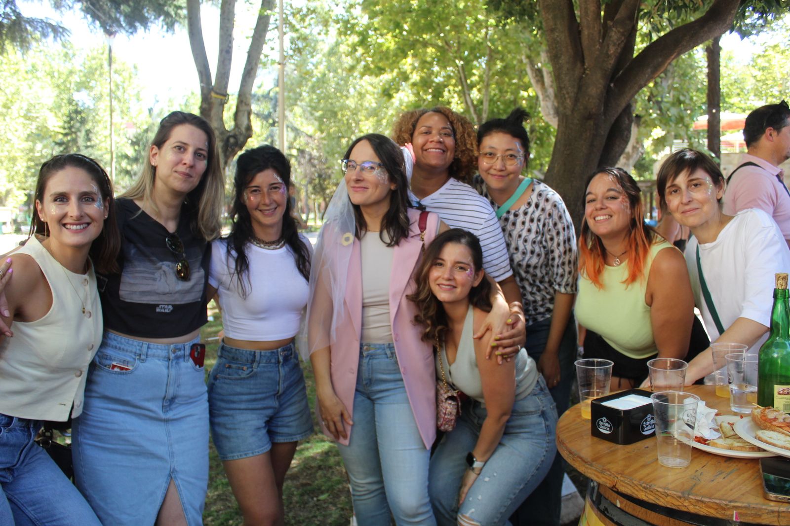 Ambiente en la Feria de Día en el mediodía de este sábado