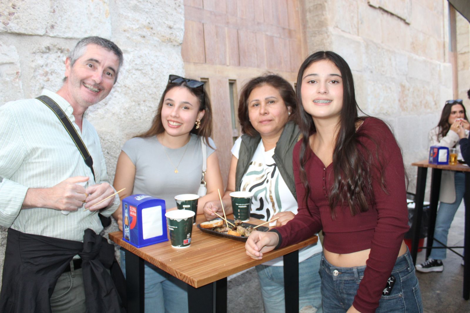 Cientos de personas disfrutan en la Feria de Día durante este martes en Salamanca
