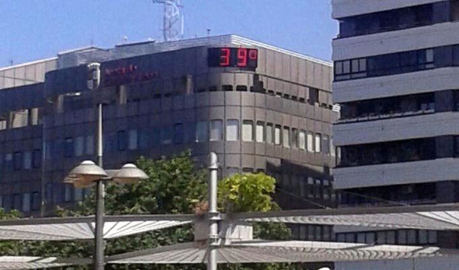 Calor en Zamora. Termómetro. Archivo