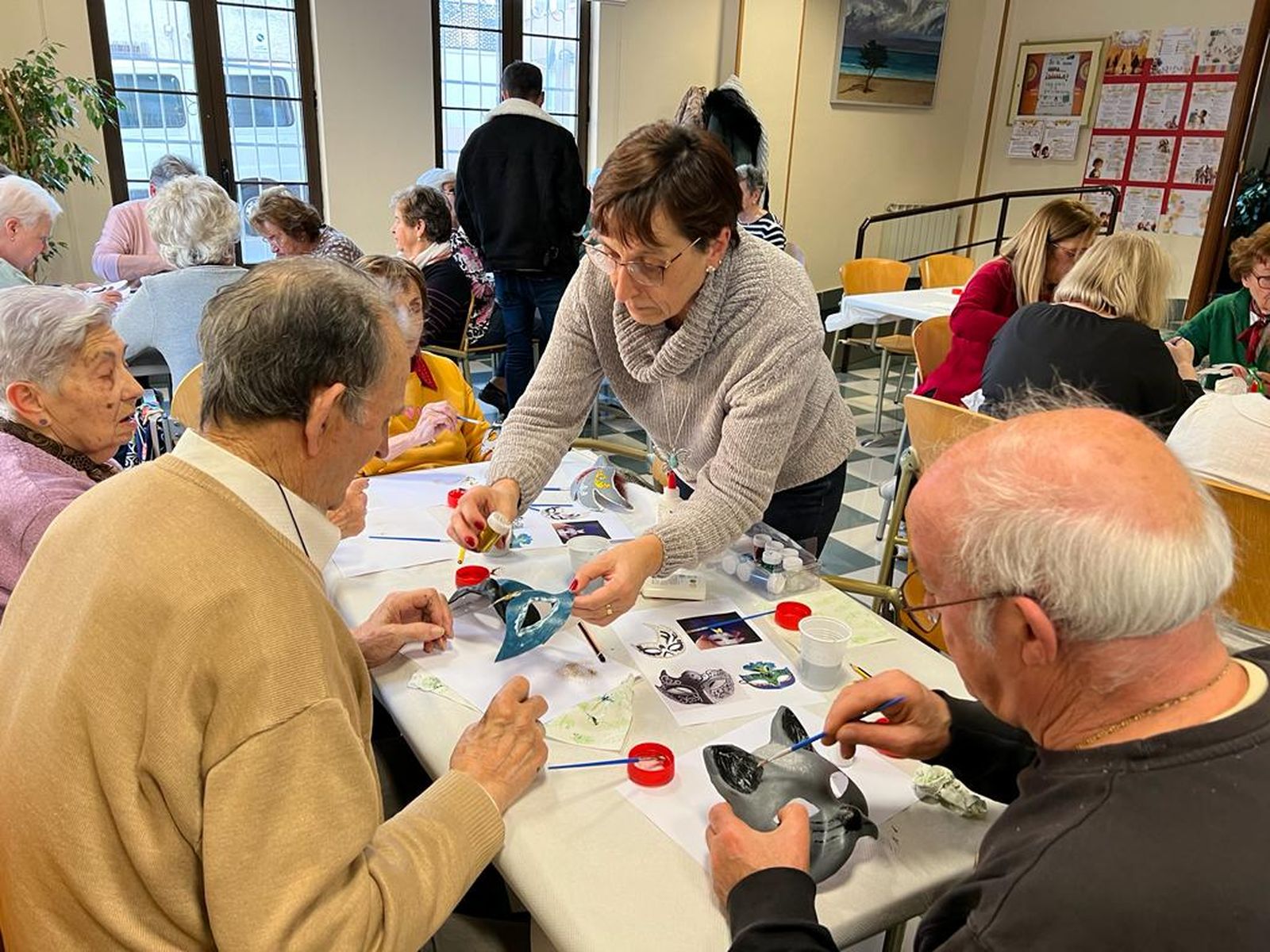 taller-mascaras-mayores-5