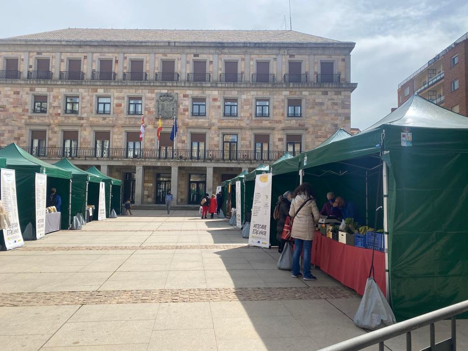 Mercado Ecológico en Zamora Foto: M.L