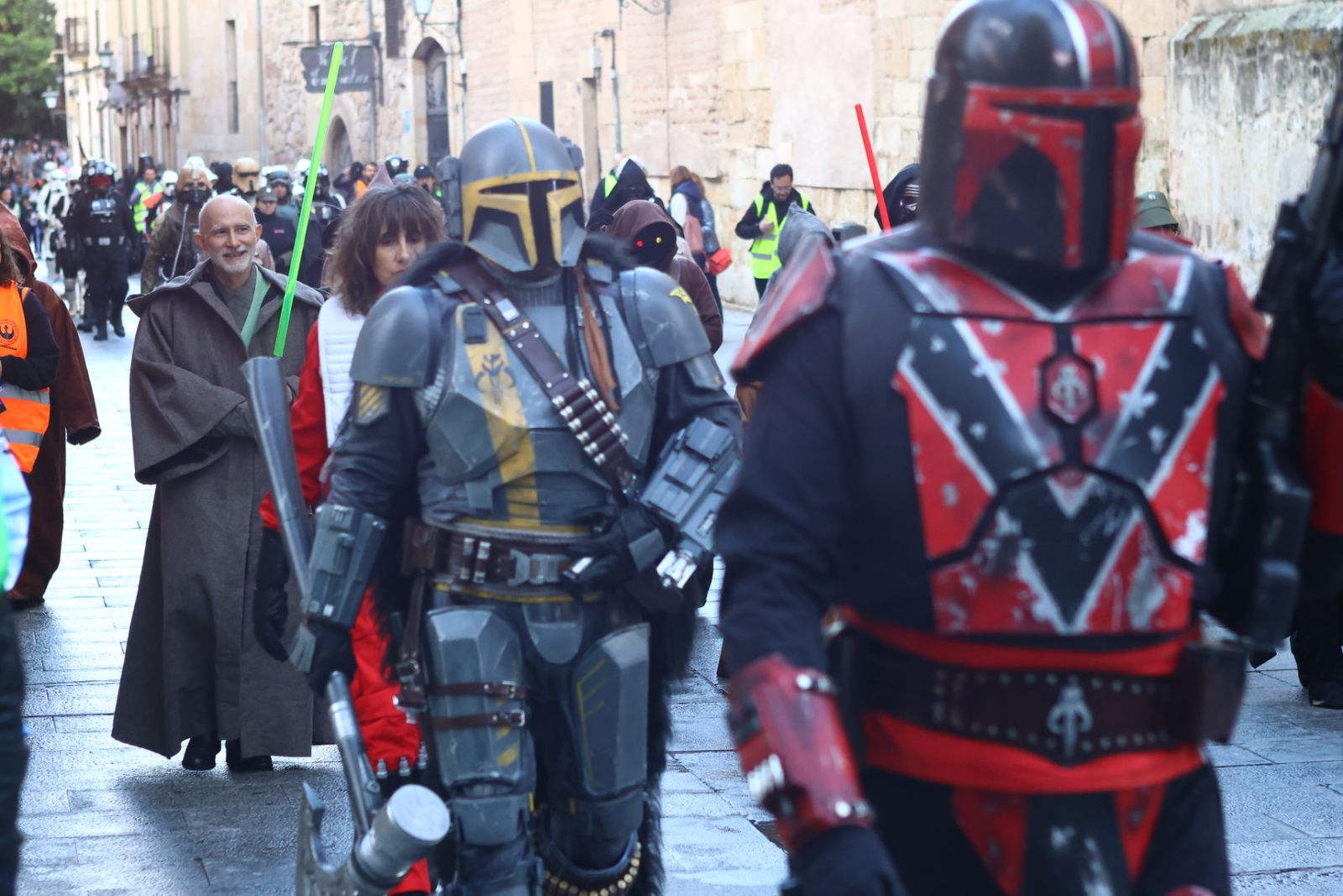 Desfile de Star Wars por el centro de Salamanca