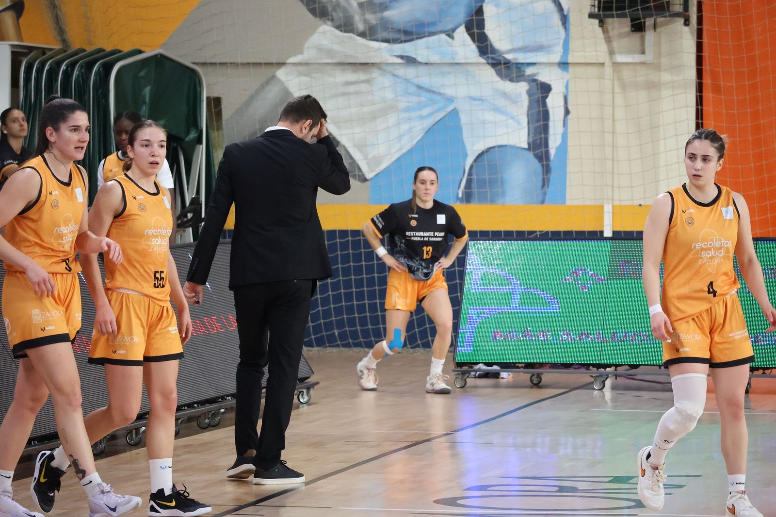 Partido entre CD Zamarat y Cajasol Baloncesto Sevilla