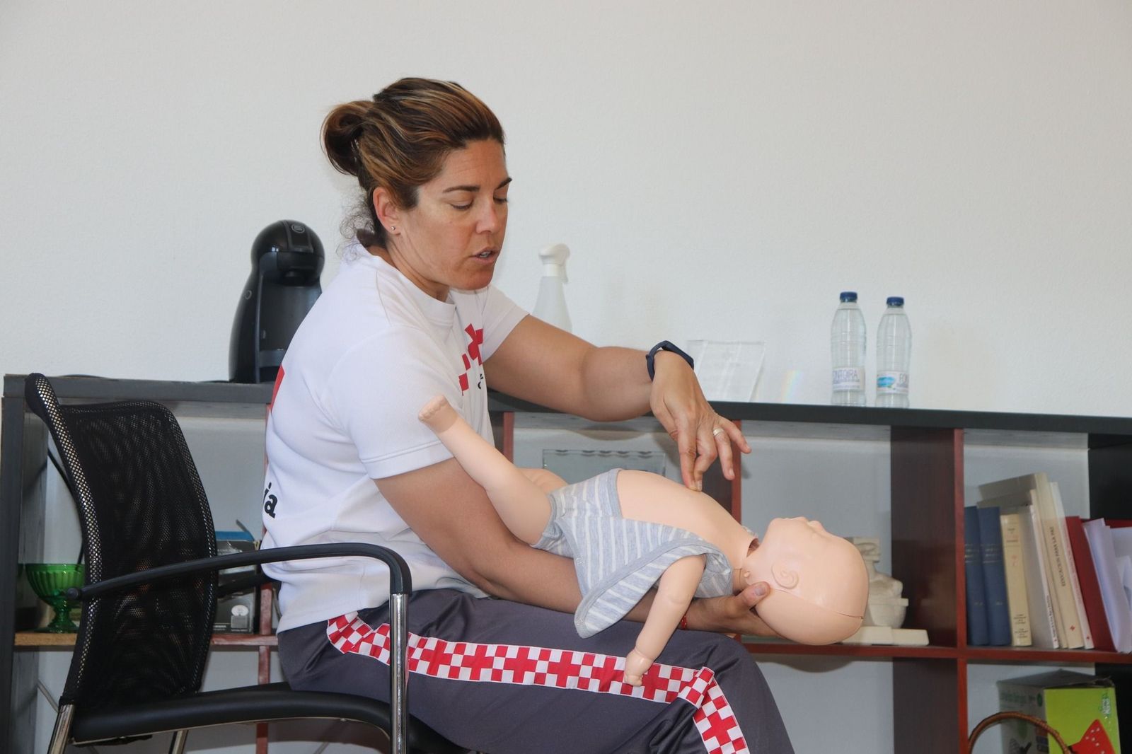 Taller sobre primeros auxilios básicos