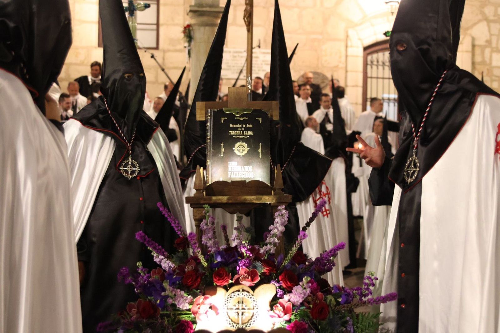 GALERÍA | Revive en imágenes la procesión de Jesús en su Tercera Caída