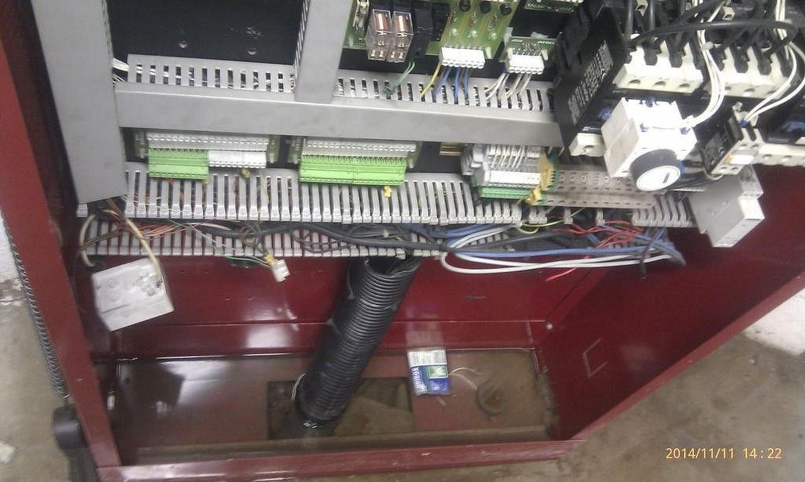 Deterioro del centro comercial Los Cipreses