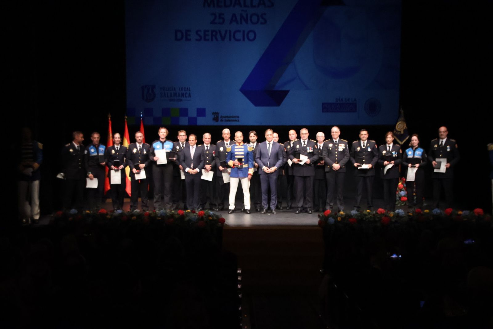 Día de la Policía Local en el Teatro Liceo