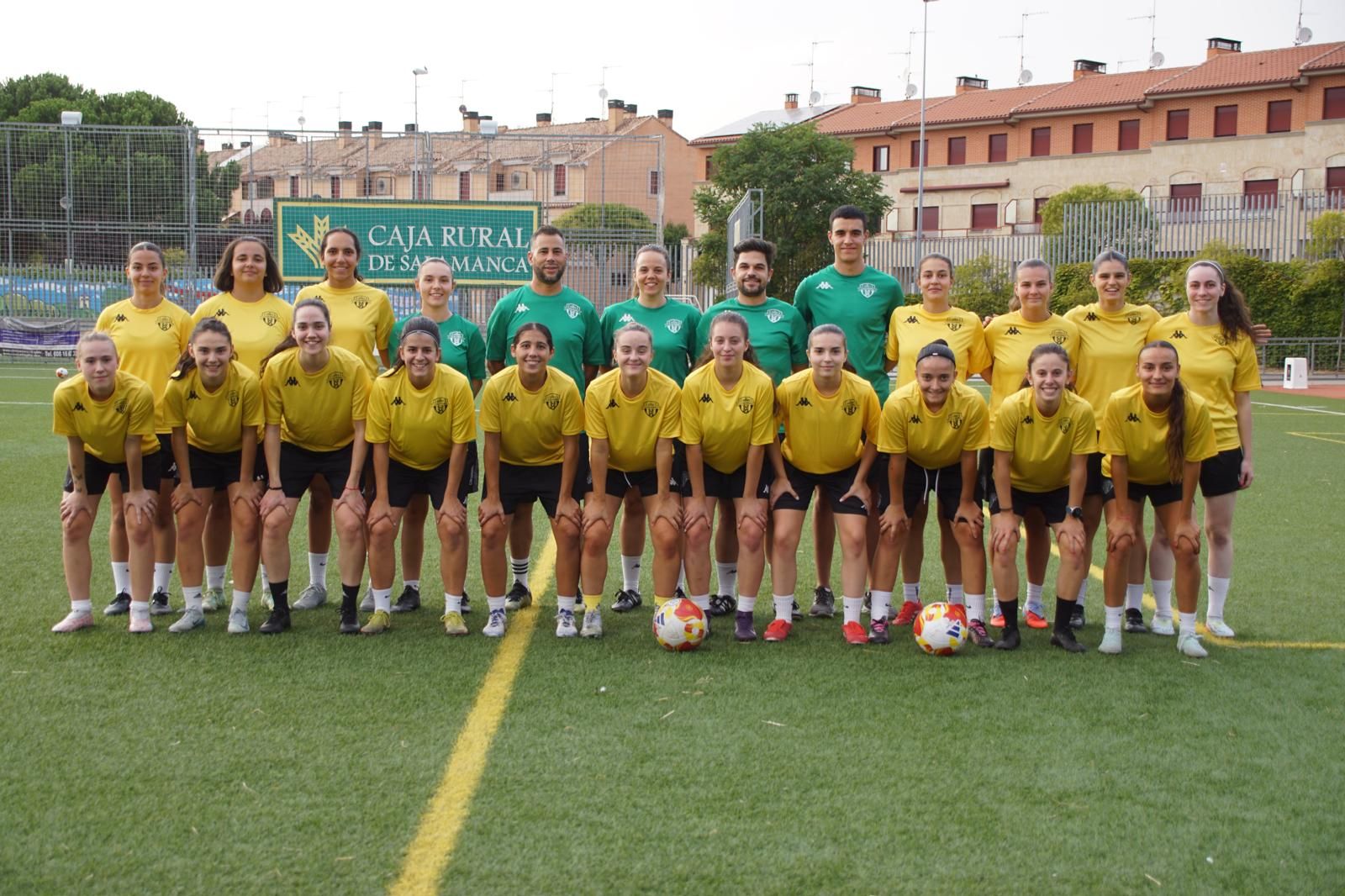 El Salamanca Fútbol Femenino. Primer entrenamiento de la pretemporada.