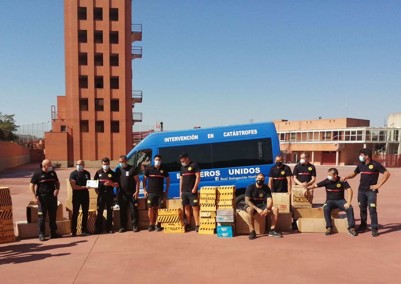 Donación Material Bomberos