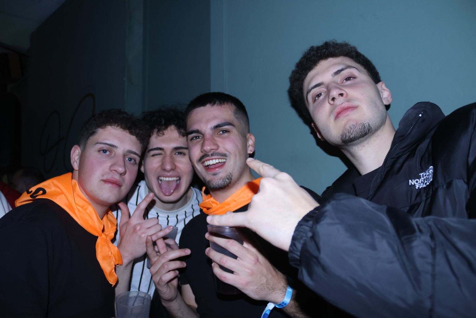 Los jóvenes vuelven a llenar las calles de Ciudad Rodrigo por el Carnaval del Toro