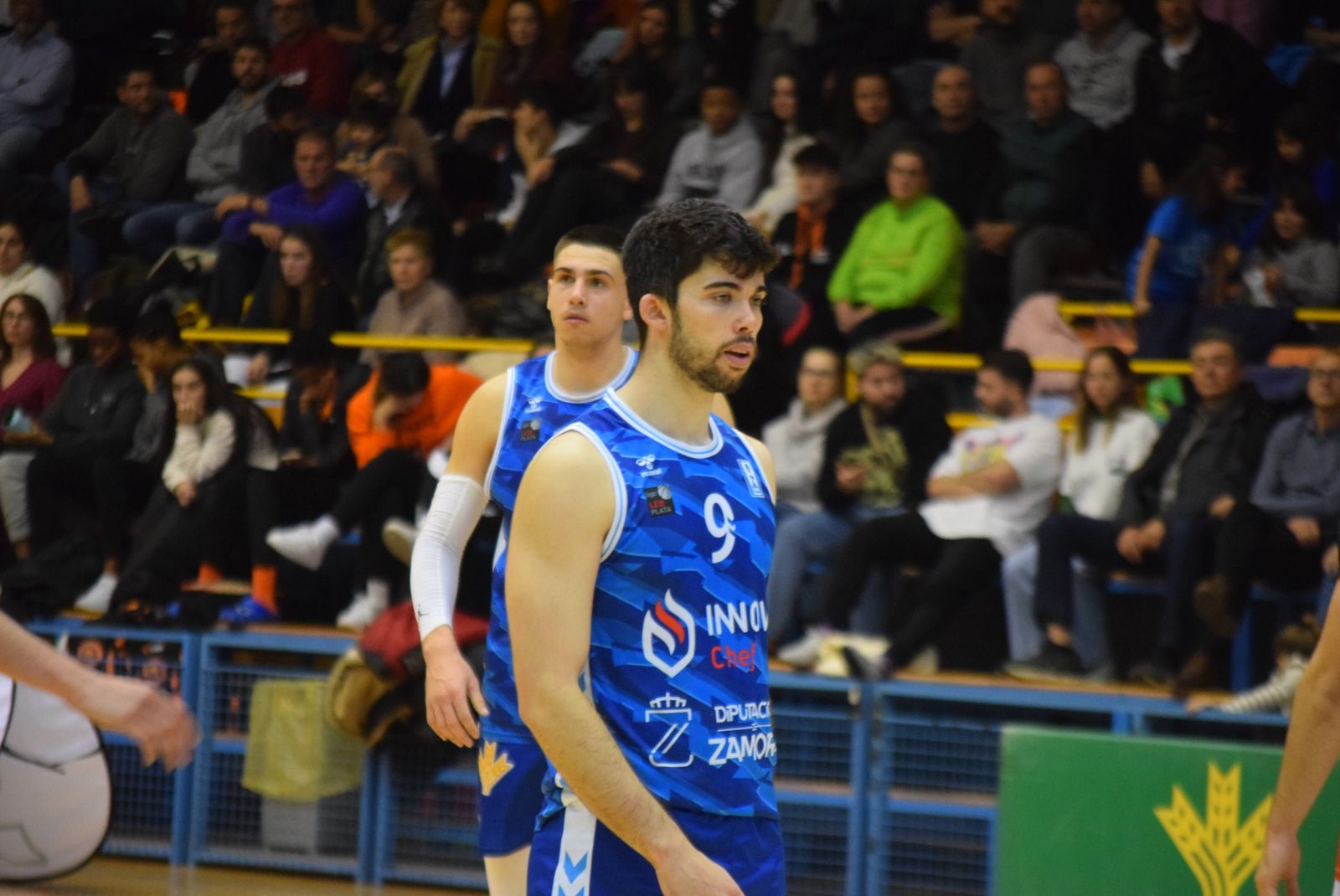 El CB Zamora asalta Huelva, consigue una gran victoria y afianza su liderato para cerrar la primera vuelta. Josep Peris, del CB Zamora. Archivo.