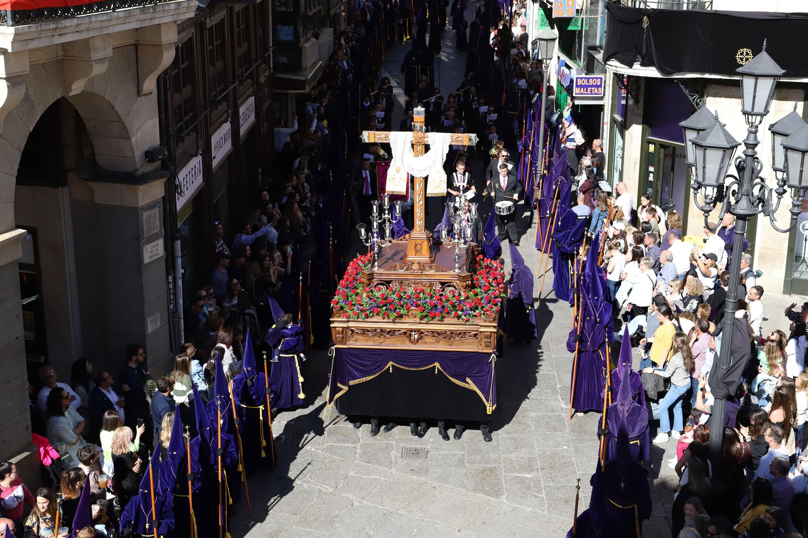 cofradia-de-la-santa-vera-cruz-disciplina-y-penitencia-16