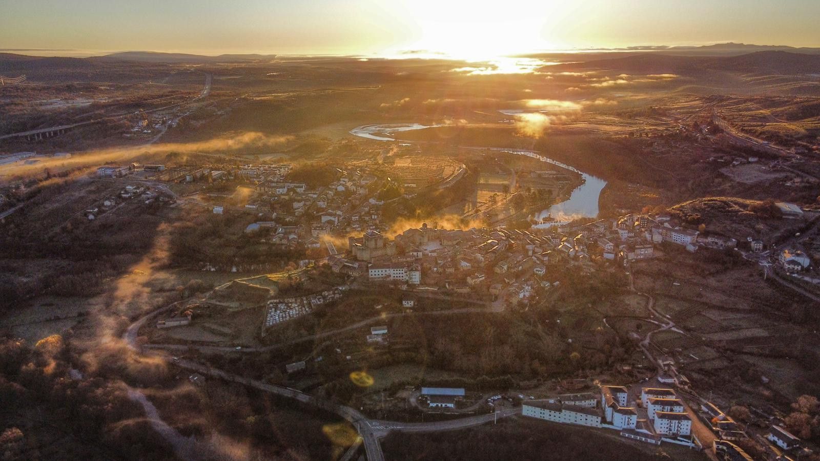 Puebla de Sanabria. Vista aérea.