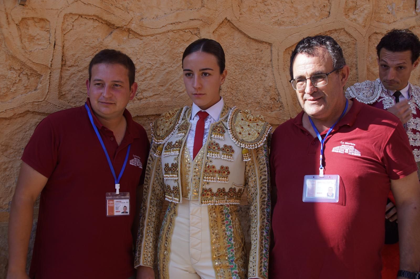 Así han vivido los salmantinos el primer festejo de la feria taurina 2025: imágenes del ambiente en los tendidos y en el patio de cuadrillas