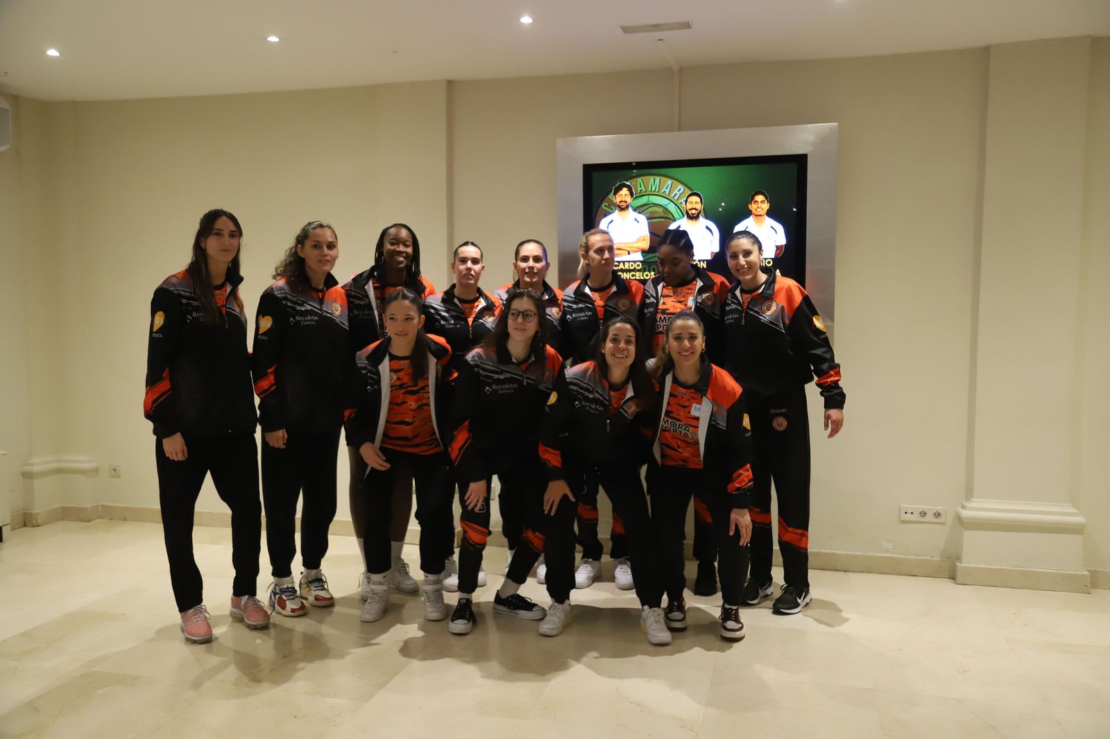 el-zamarat-presenta-de-forma-oficial-a-su-plantilla-para-la-proxima-temporada-8