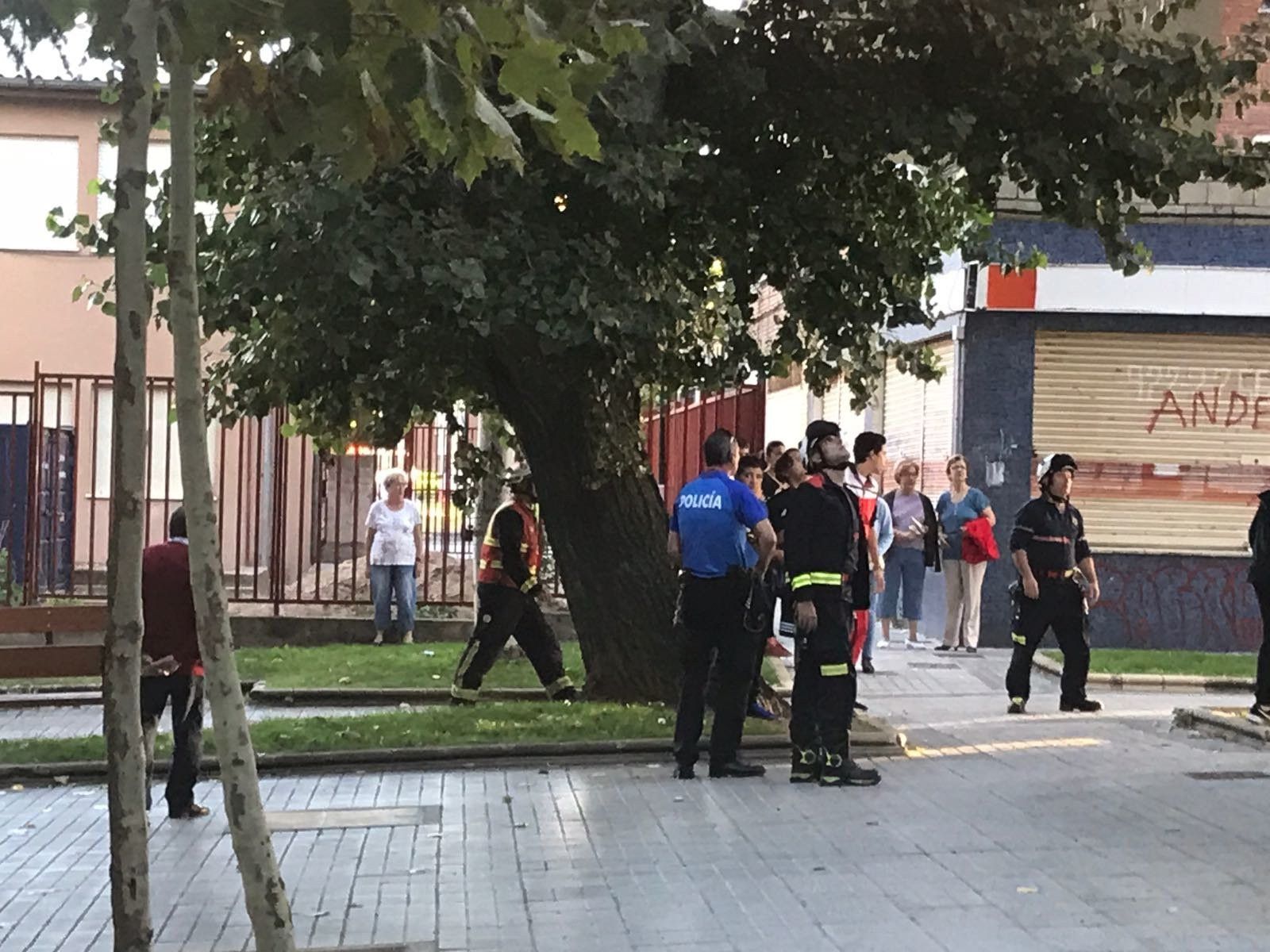 Desvanecimiento de una señora en la calle Hilario Goyenechea