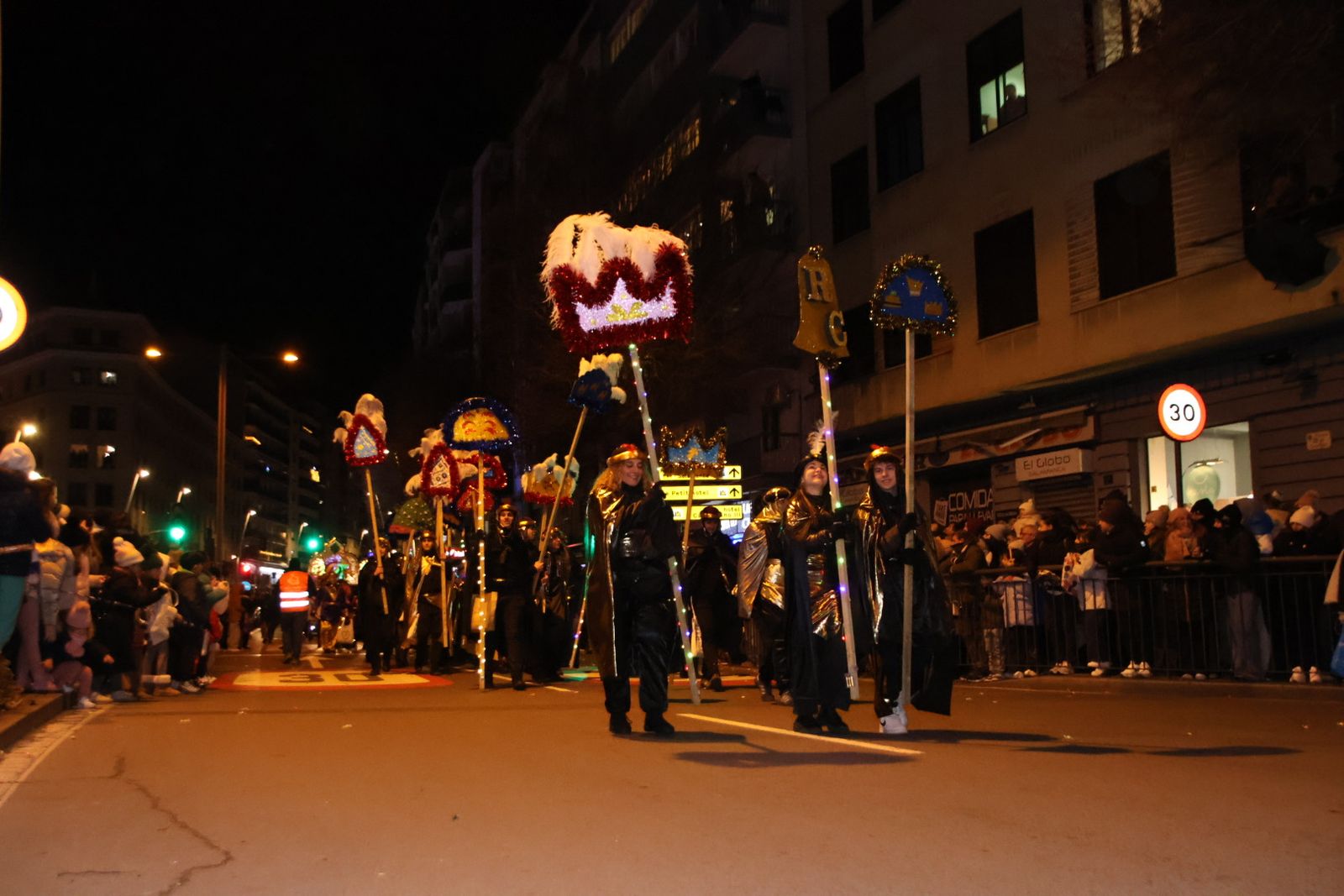 Los Reyes Magos recorren las calles de Salamanca en la Cabalgata 2026