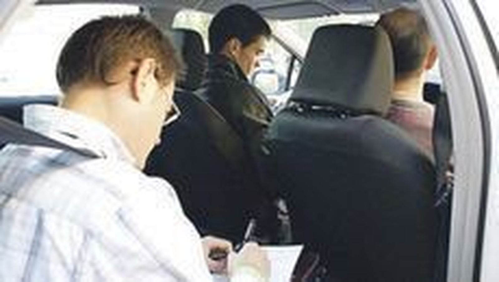 Tráfico propone mejoras a los examinadores para que desconvoquen la huelga