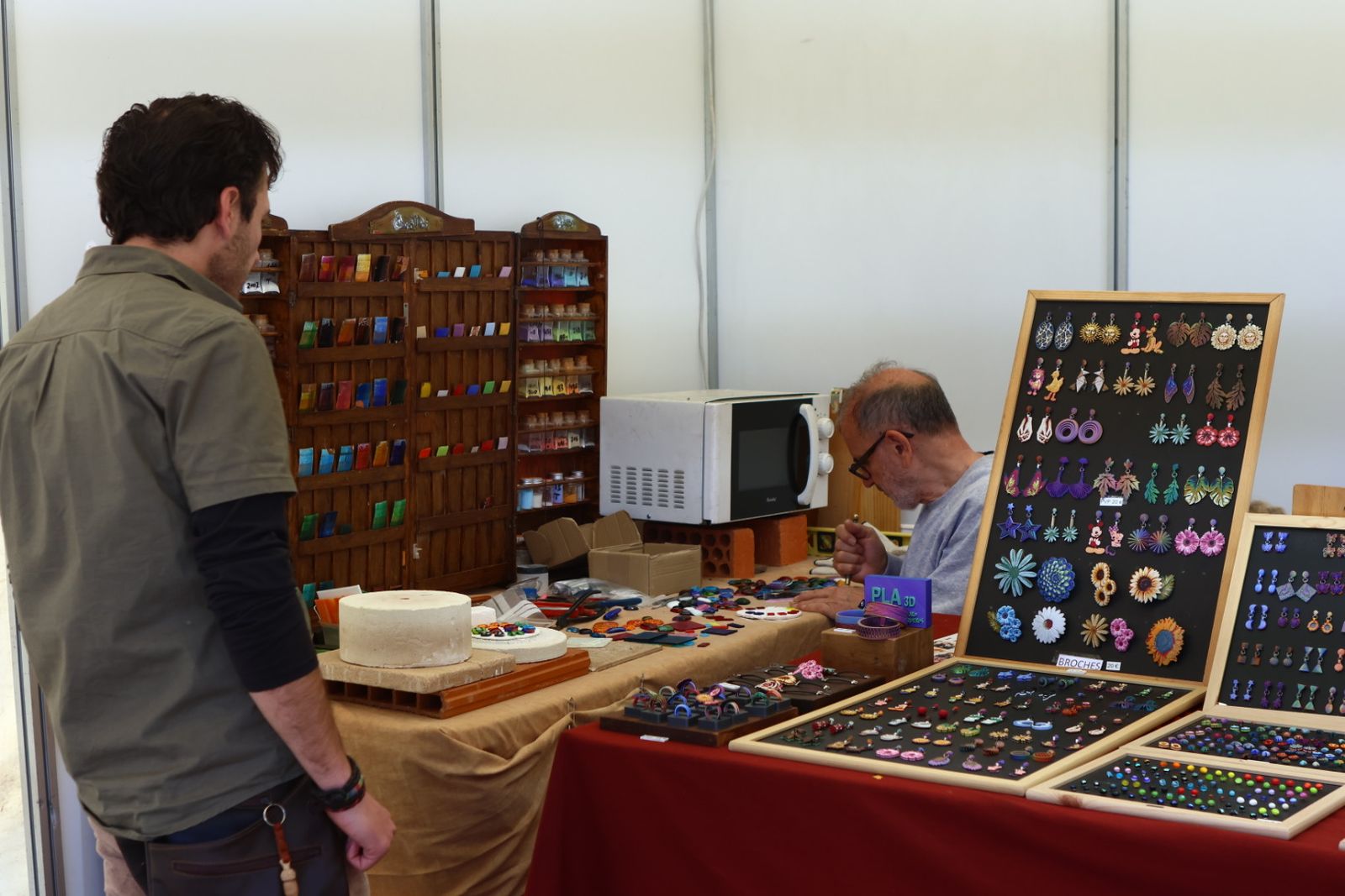 Ledesma ensalza la tradición salmantina con su Feria Alimentaria y Muestra Artesana