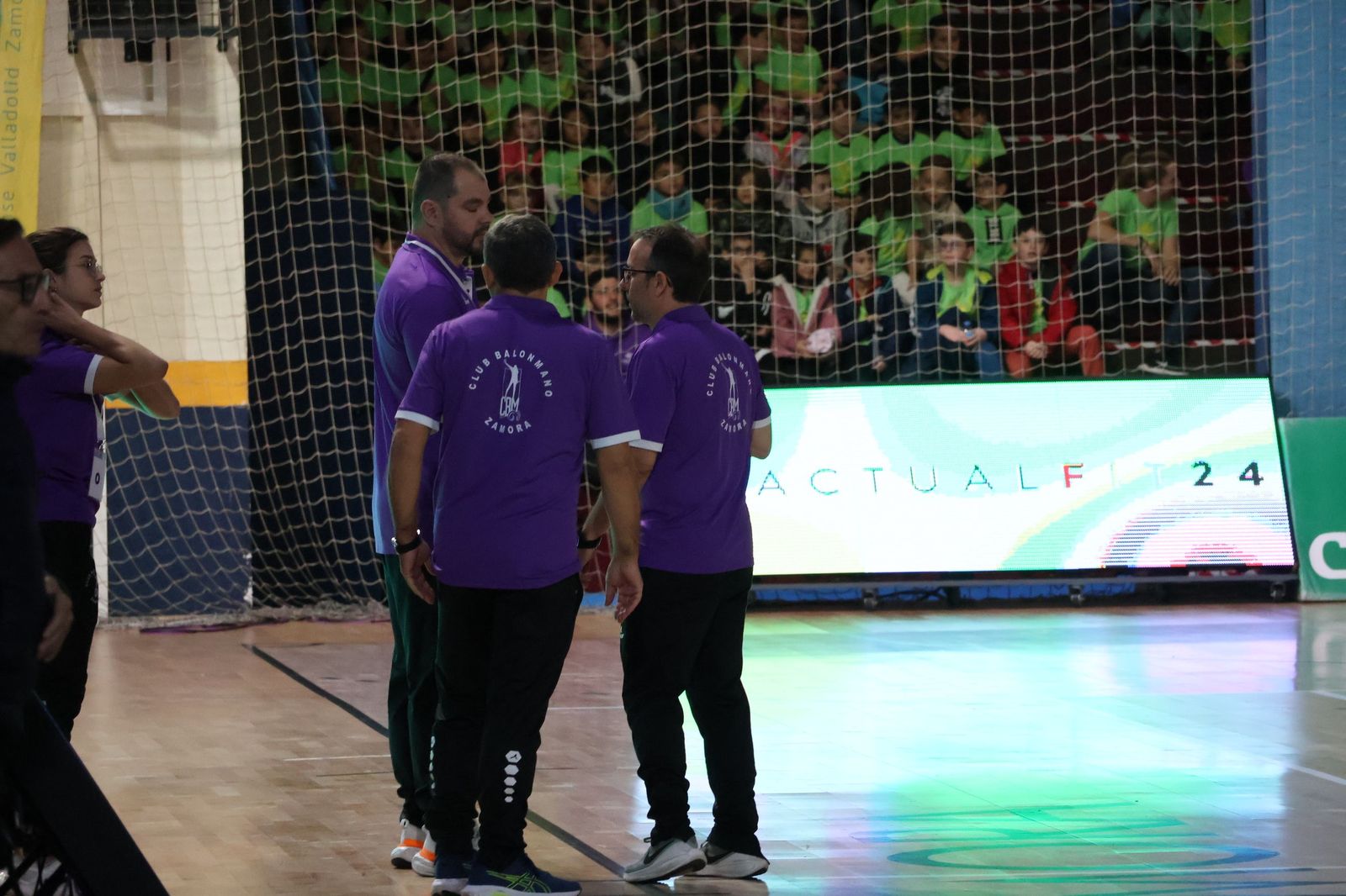 GALERÍA | El BM Zamora se juega consolidar el liderazgo frente a los asturianos del Auto-Center Principado Vetusta