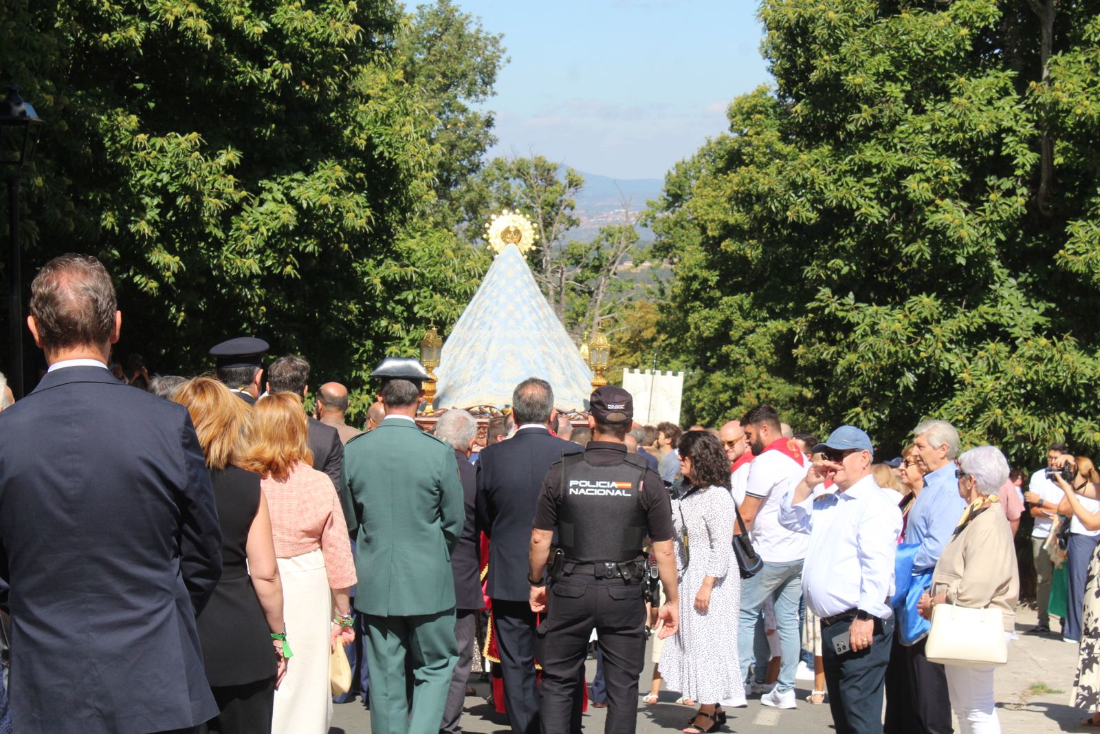 Béjar, misa y procesión en el santuario de Nuestra Señora del Castañar
