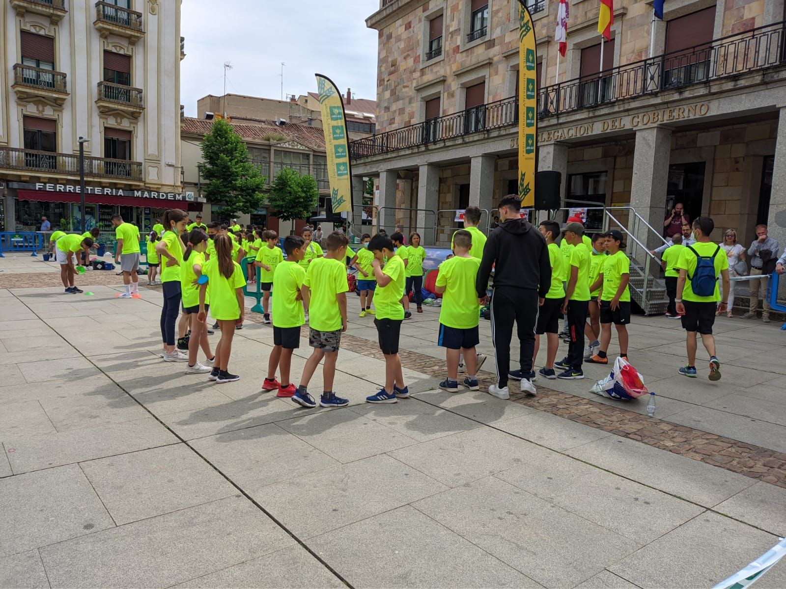 educacion-fisica-en-la-calle-16