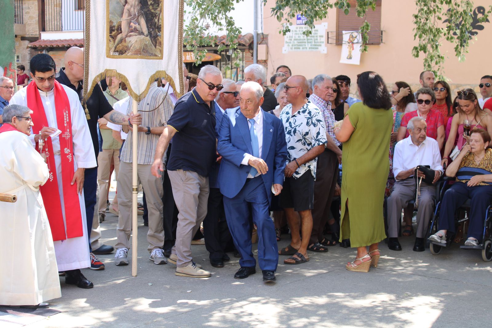 procesion-y-ofertorio-villanueva-del-conde-66