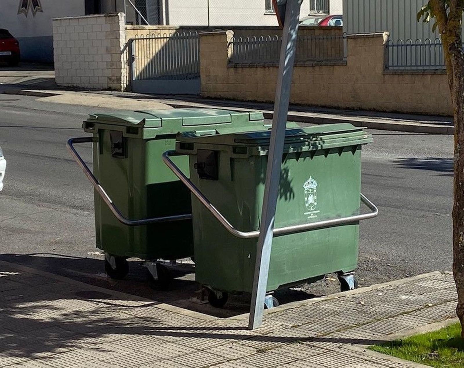 Contenedores polígono sur