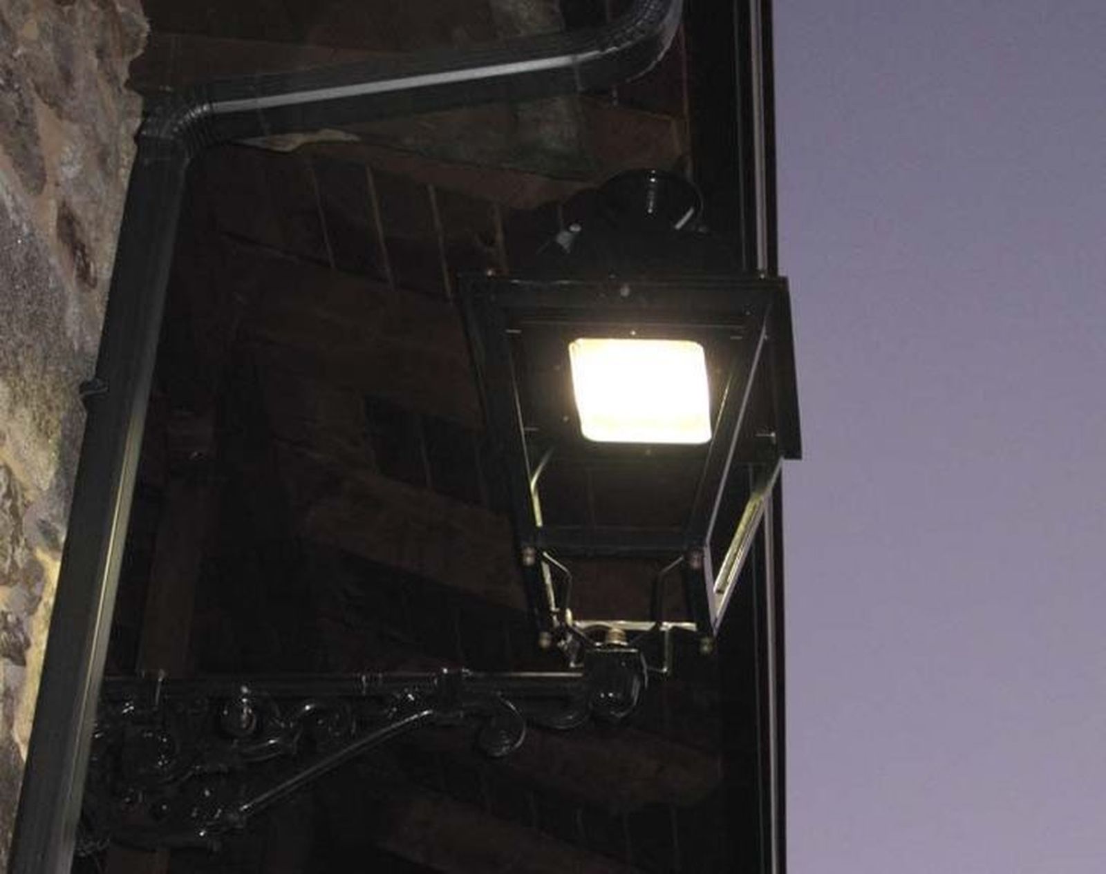 Hoy se entregan las legalizaciones de las instalaciones de alumbrado público de 108 poblaciones de Zamora