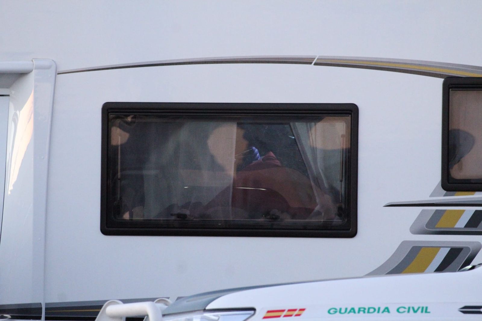 whatsapp-image-2024-12-20-at-18-09-48