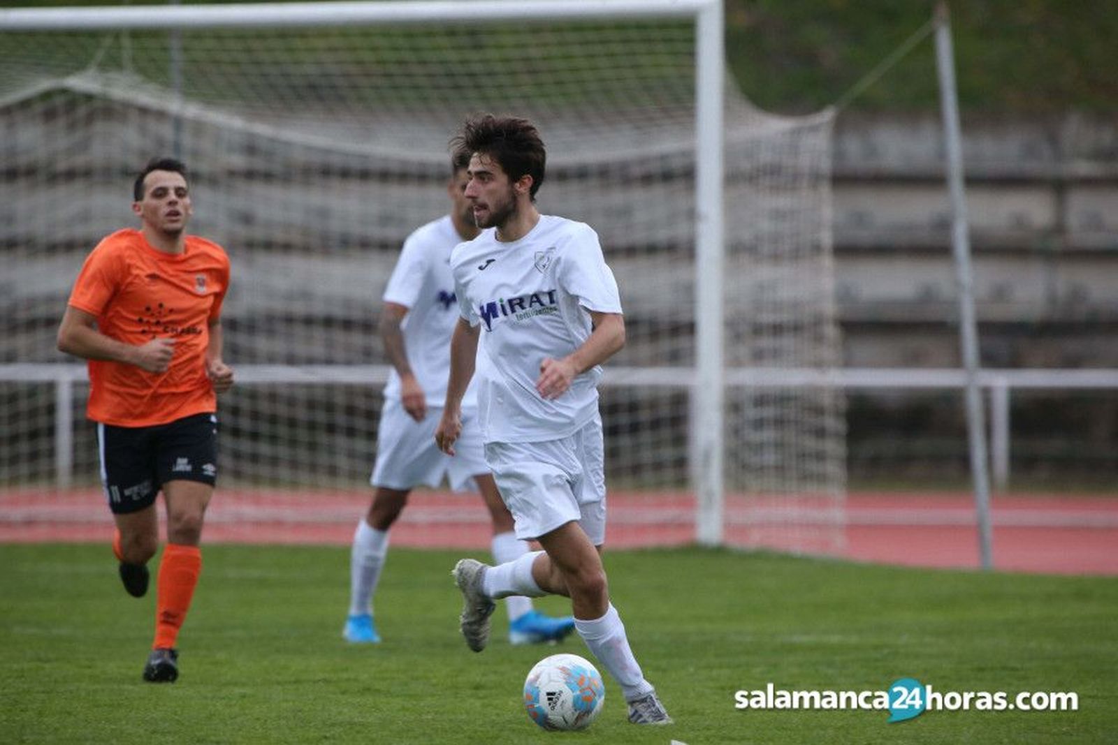 Mongil, en el derbi entre Ribert y Ciudad Rodrigo.