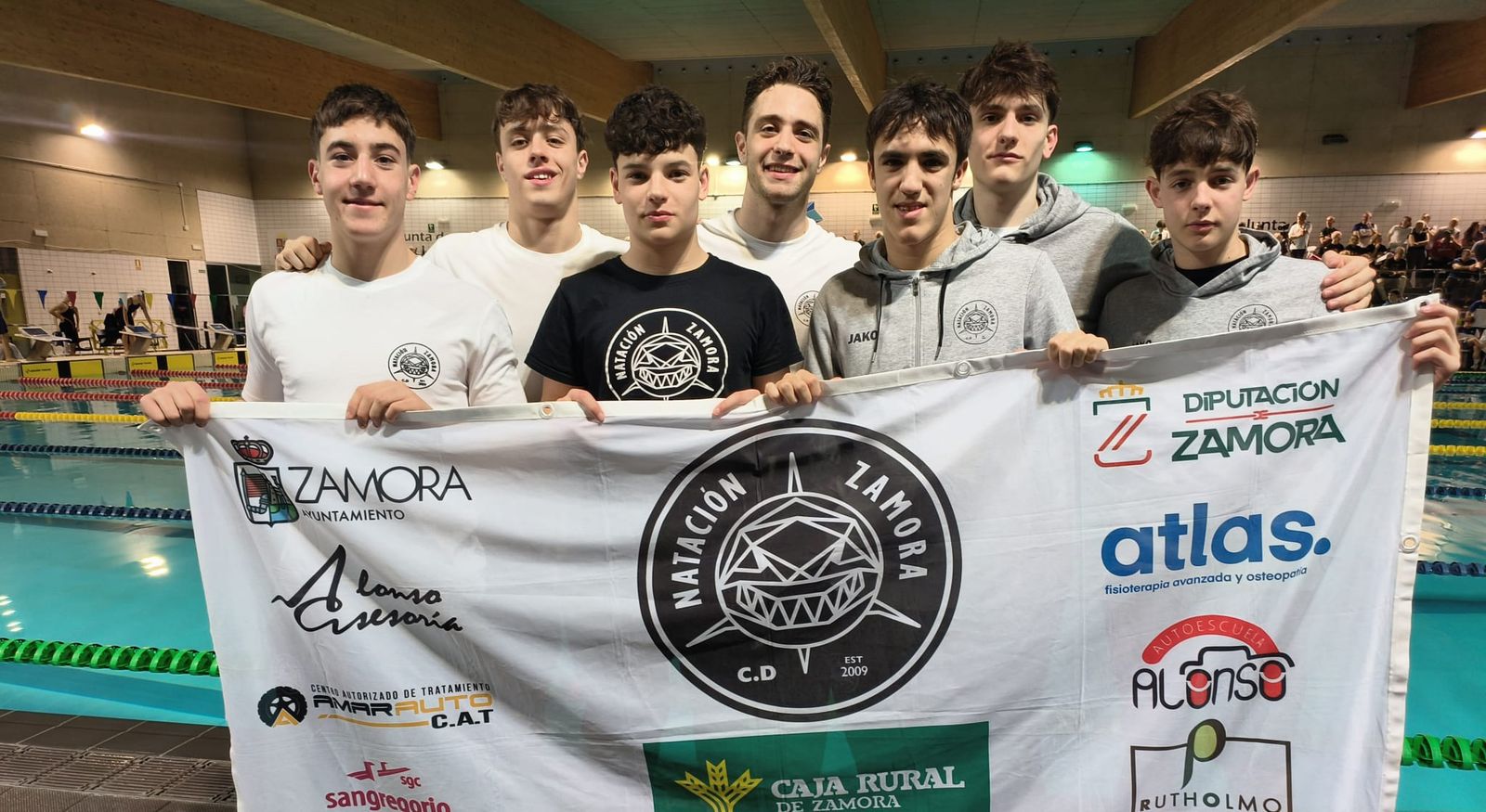El Club Deportivo Natación Zamora brilla en el Campeonato de Castilla y León con 18 medallas