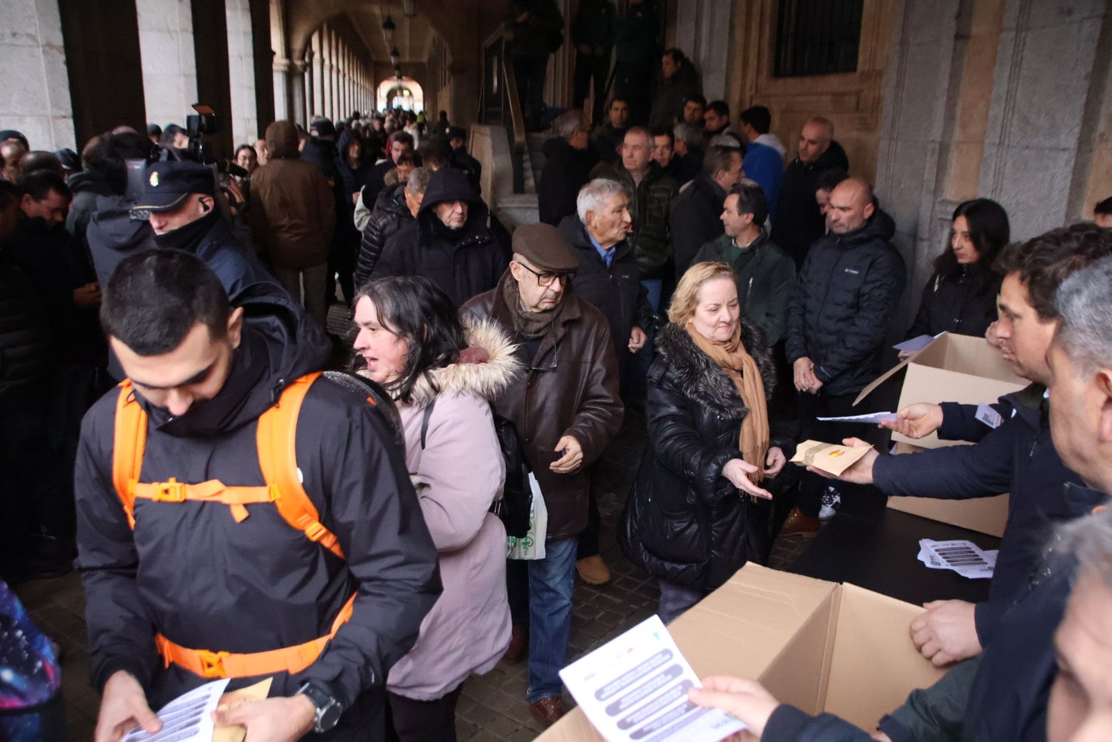 El sector de las legumbres y el cereal se manifiesta en Gran Vía contra Mercosur